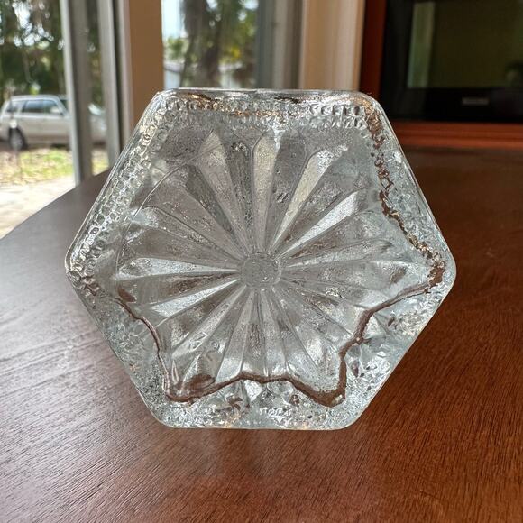 Vintage Wexford by Anchor Hocking Bud Vase 9" Pressed Glass - Picture 4 of 7